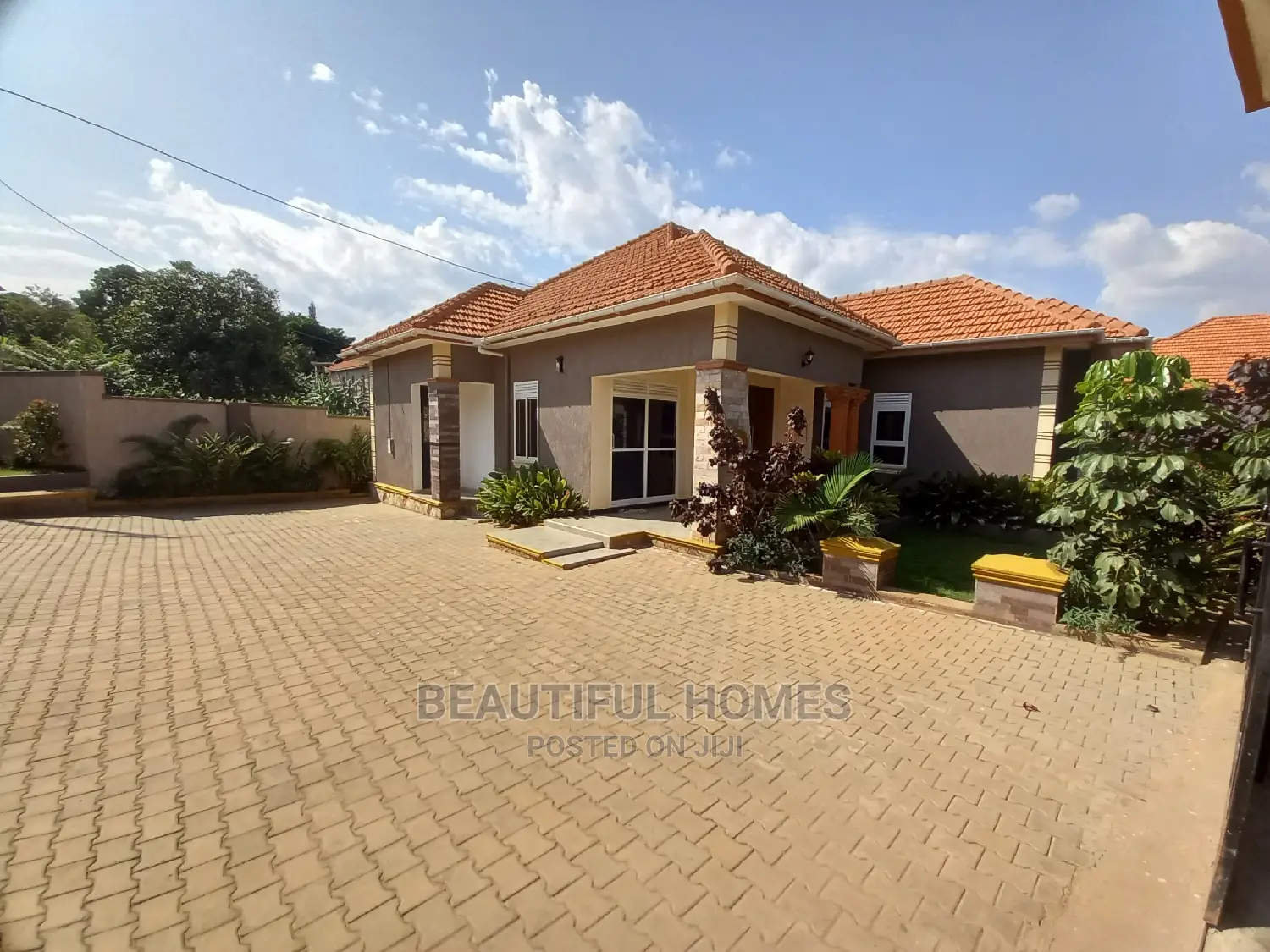 Furnished 4bdrm House in Kira Ministers for Sale in Kira