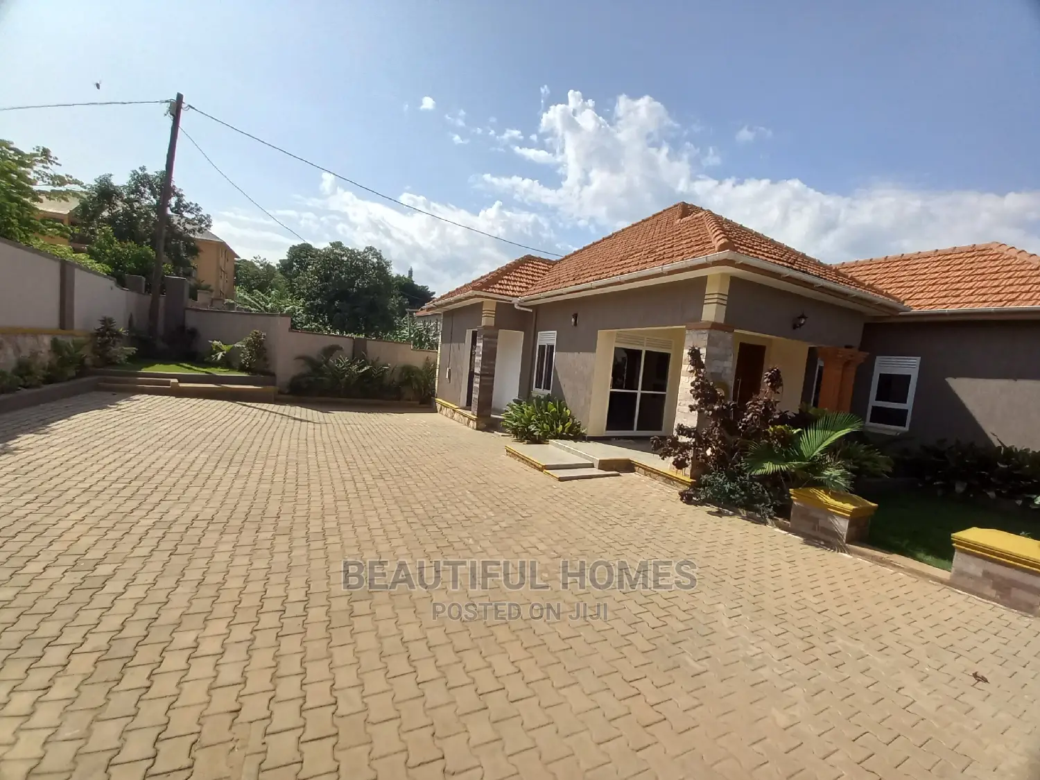 Furnished 4bdrm House in Kira Ministers for Sale in Kira