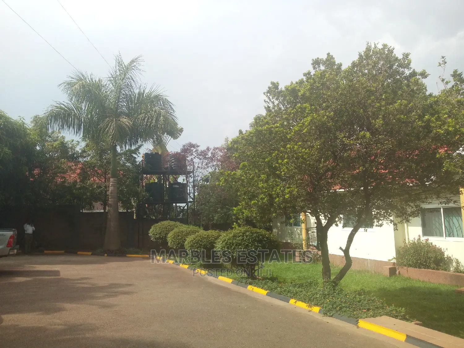 Furnished 2bdrm Apartment in Bukoto Crescent, Central Division in Central Division