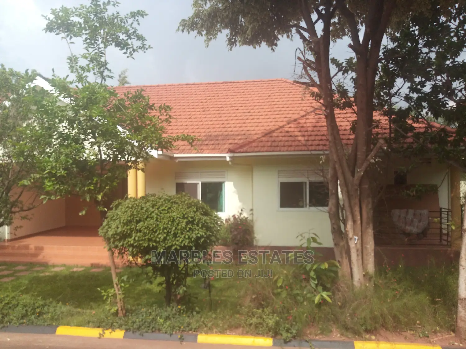 Furnished 2bdrm Apartment in Bukoto Crescent, Central Division in Central Division