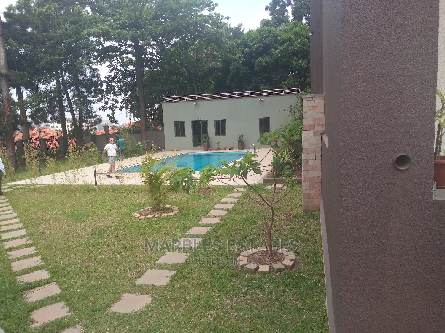 Furnished 4bdrm Apartment in Naguru, Central Division for Rent in Central Division
