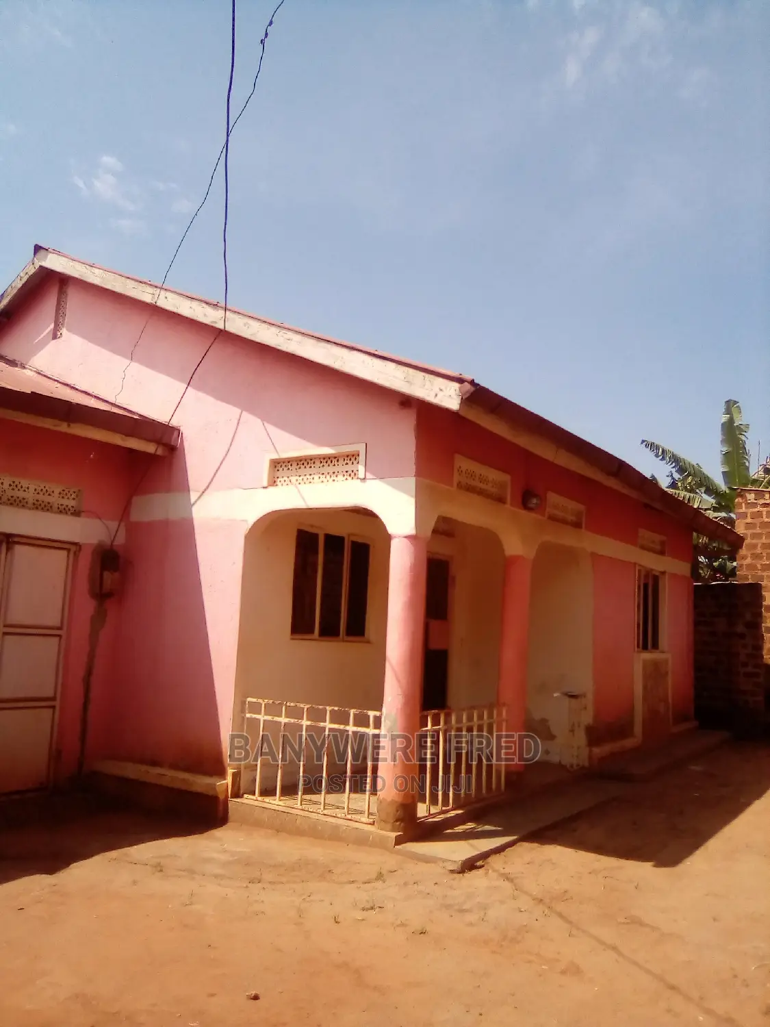 Furnished 3bdrm Bungalow in Zubaili Estate, Kira for Sale in Kira