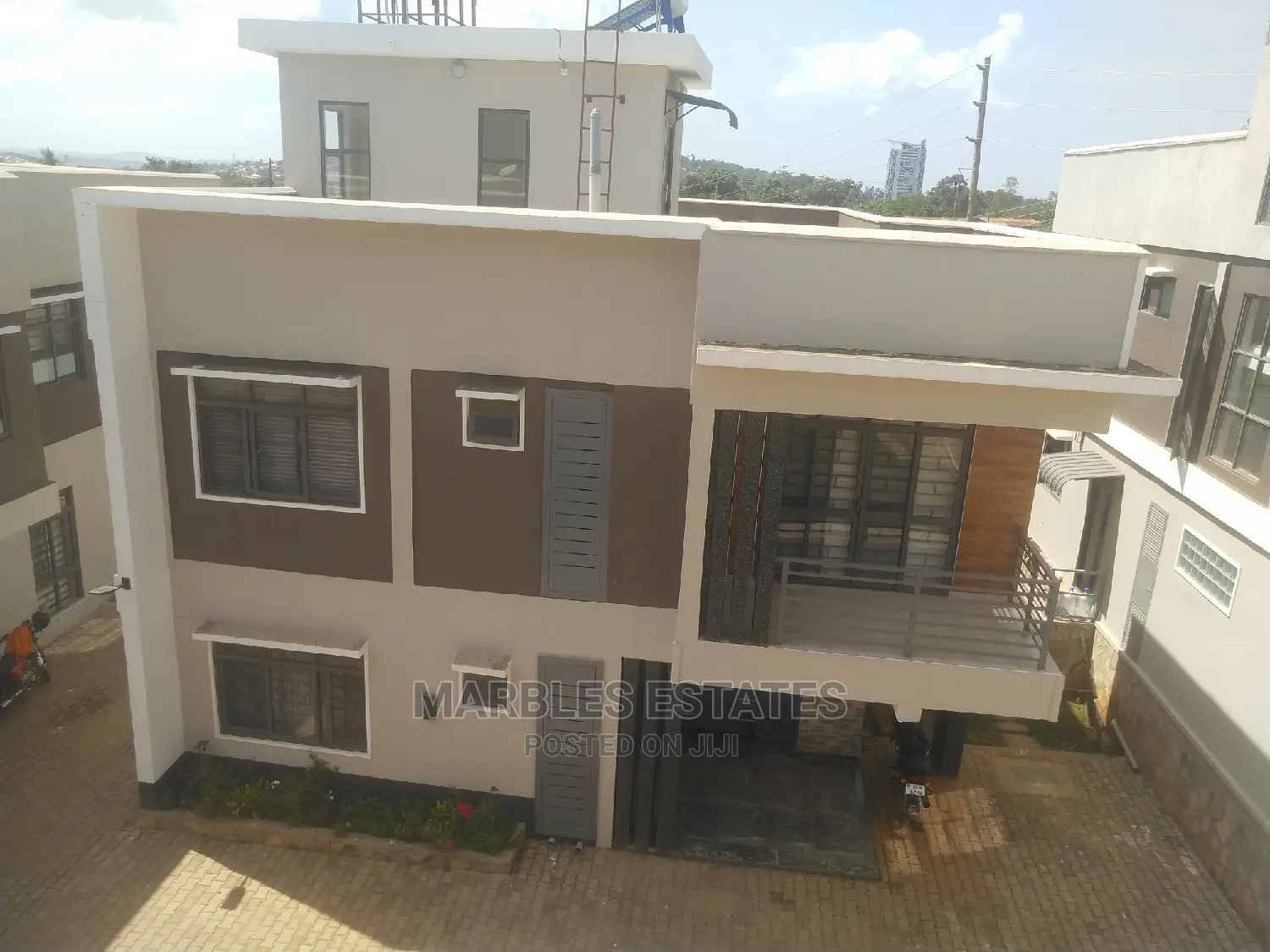4bdrm Townhouse/Terrace in Naguru, Central Division for Sale in Central Division