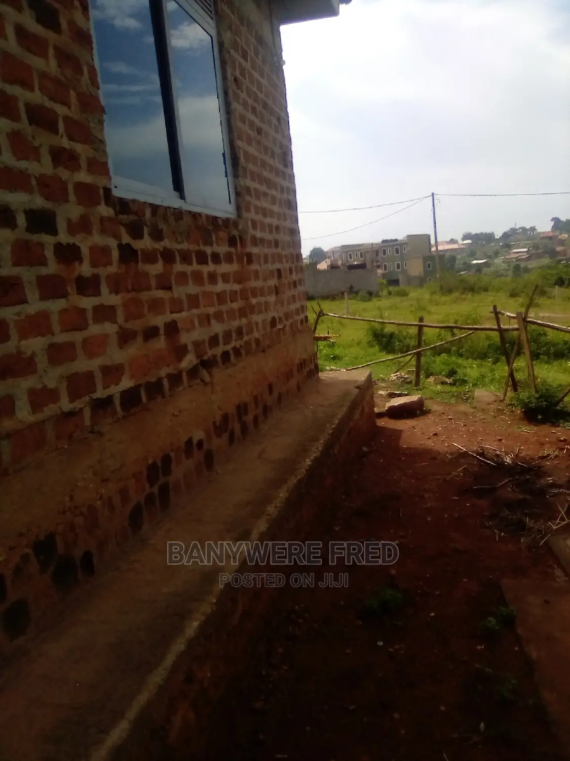 Furnished 3bdrm Bungalow in Kira for Sale in Kira