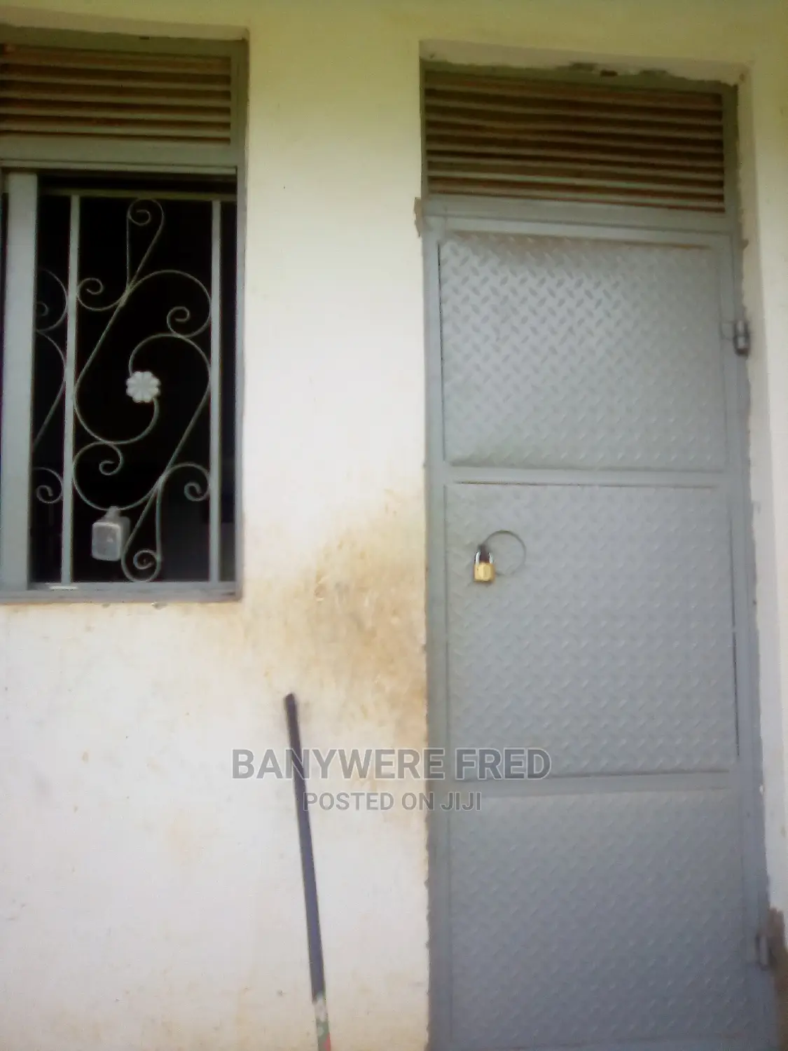 Furnished 3bdrm Bungalow in Kira for Sale in Kira