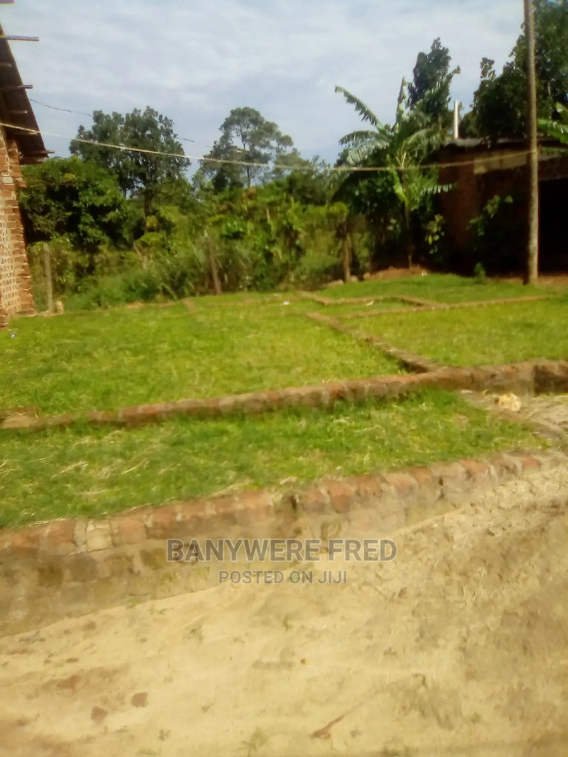 Furnished 3bdrm Bungalow in Kira for Sale in Kira