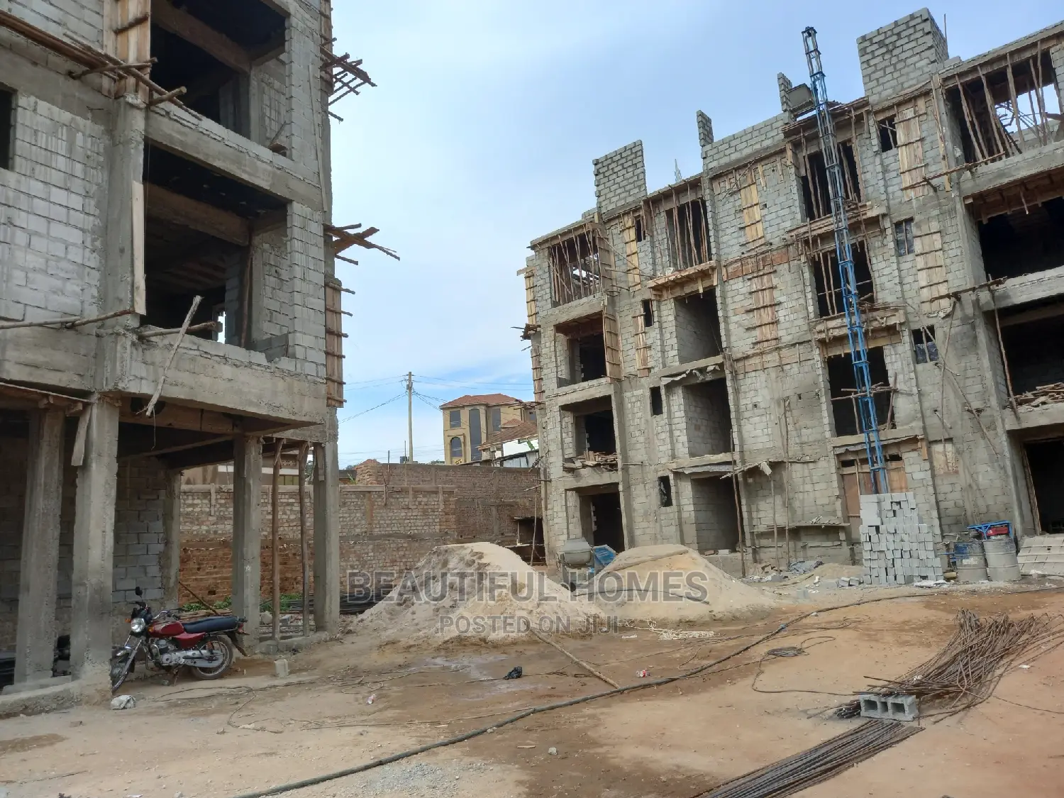 Furnished 1bdrm Block of Flats in Munyonyo, Makindye for Sale in Makindye
