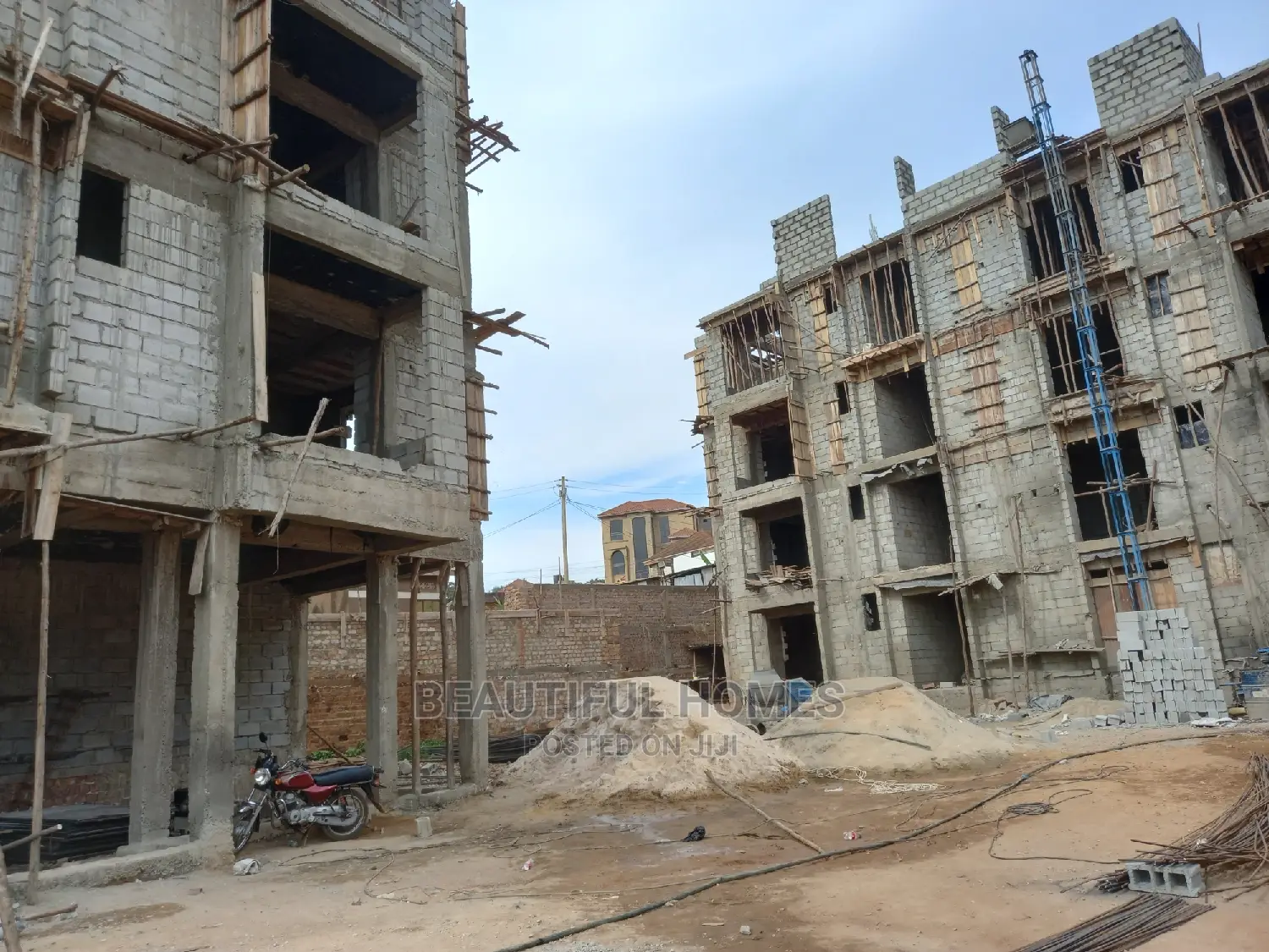 Furnished 1bdrm Block of Flats in Munyonyo, Makindye for Sale in Makindye
