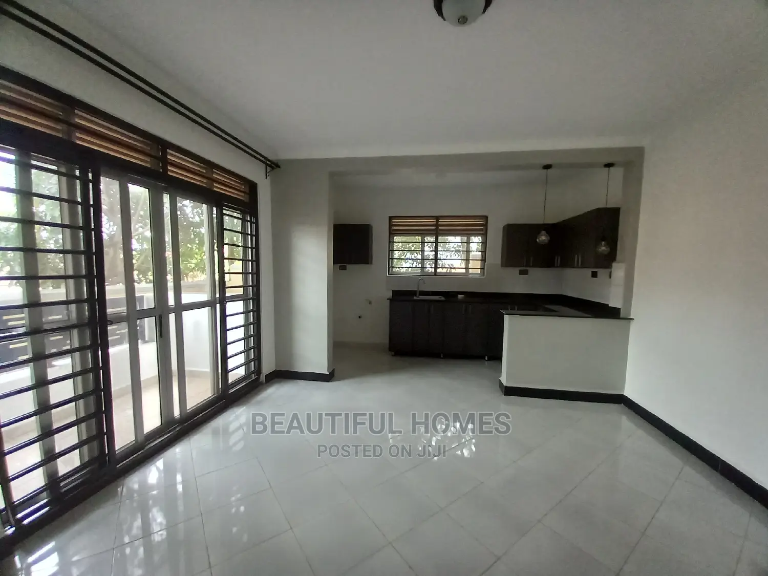 Furnished 2bdrm Block of Flats in Kisaasi, Nakawa for Sale in Nakawa