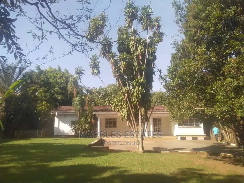 3bdrm Apartment in Bugolobi, Central Division for Rent in Central Division