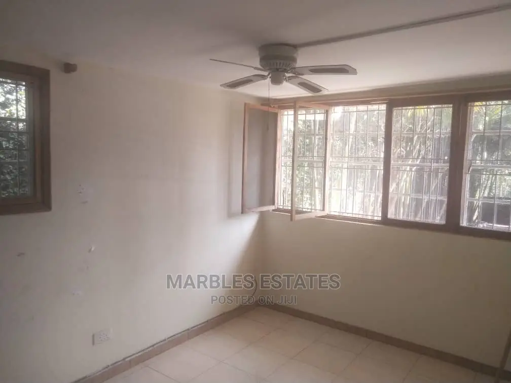 3bdrm Apartment in Bugolobi, Central Division for Rent in Central Division