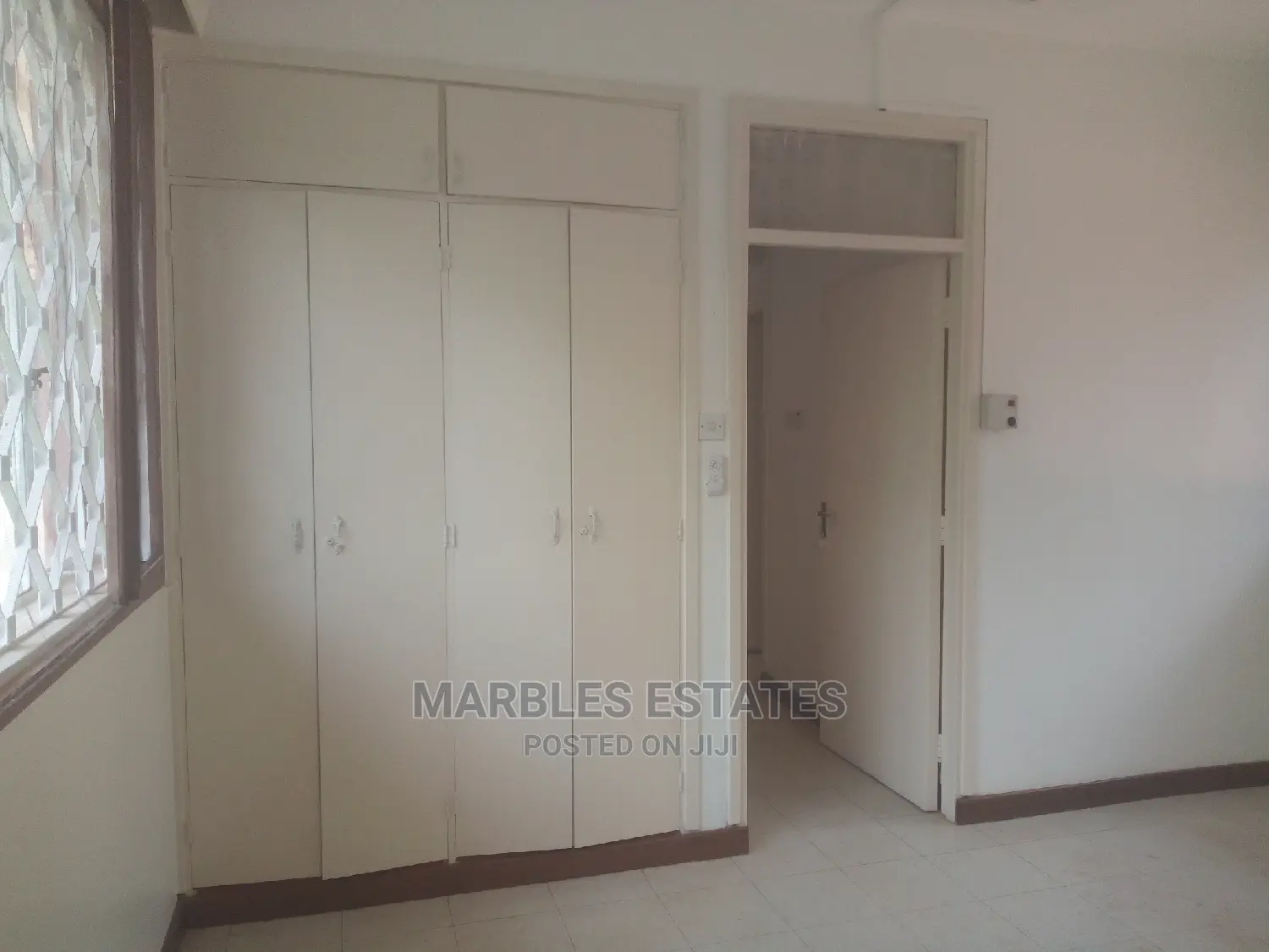 4bdrm Bungalow in Kololo, Central Division for Rent in Central Division