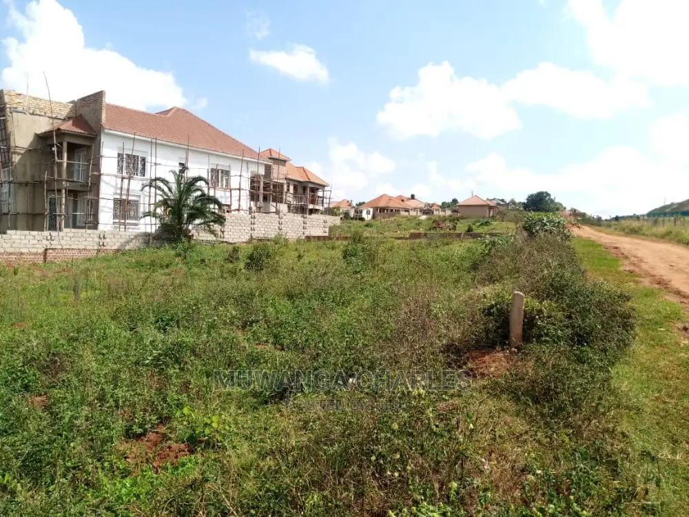 100by70ft Plot of Land for Sale in Kyanja in Central Division