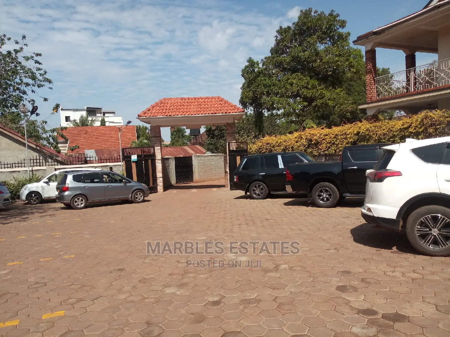 2bdrm Apartment in Muyenga, Central Division for Rent in Central Division