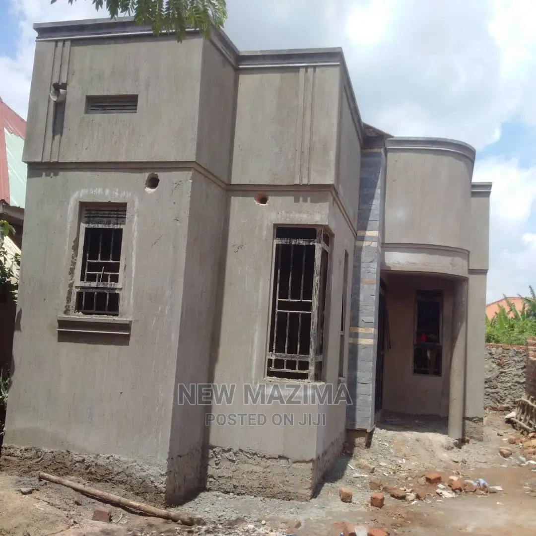 2bdrm House in Kawanda Kirinyabigo, Division a for Sale in Division A