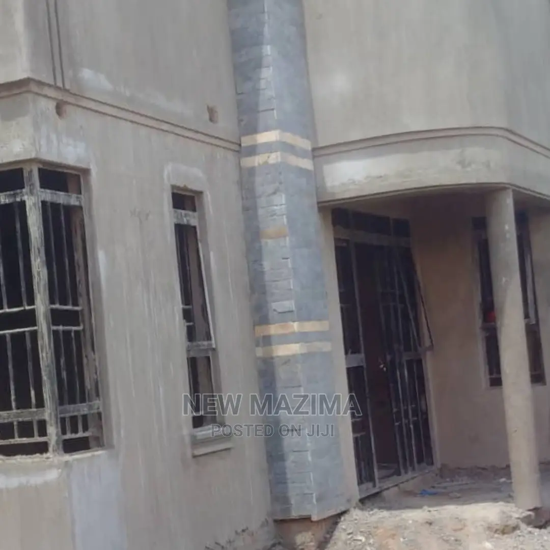 2bdrm House in Kawanda Kirinyabigo, Division a for Sale in Division A