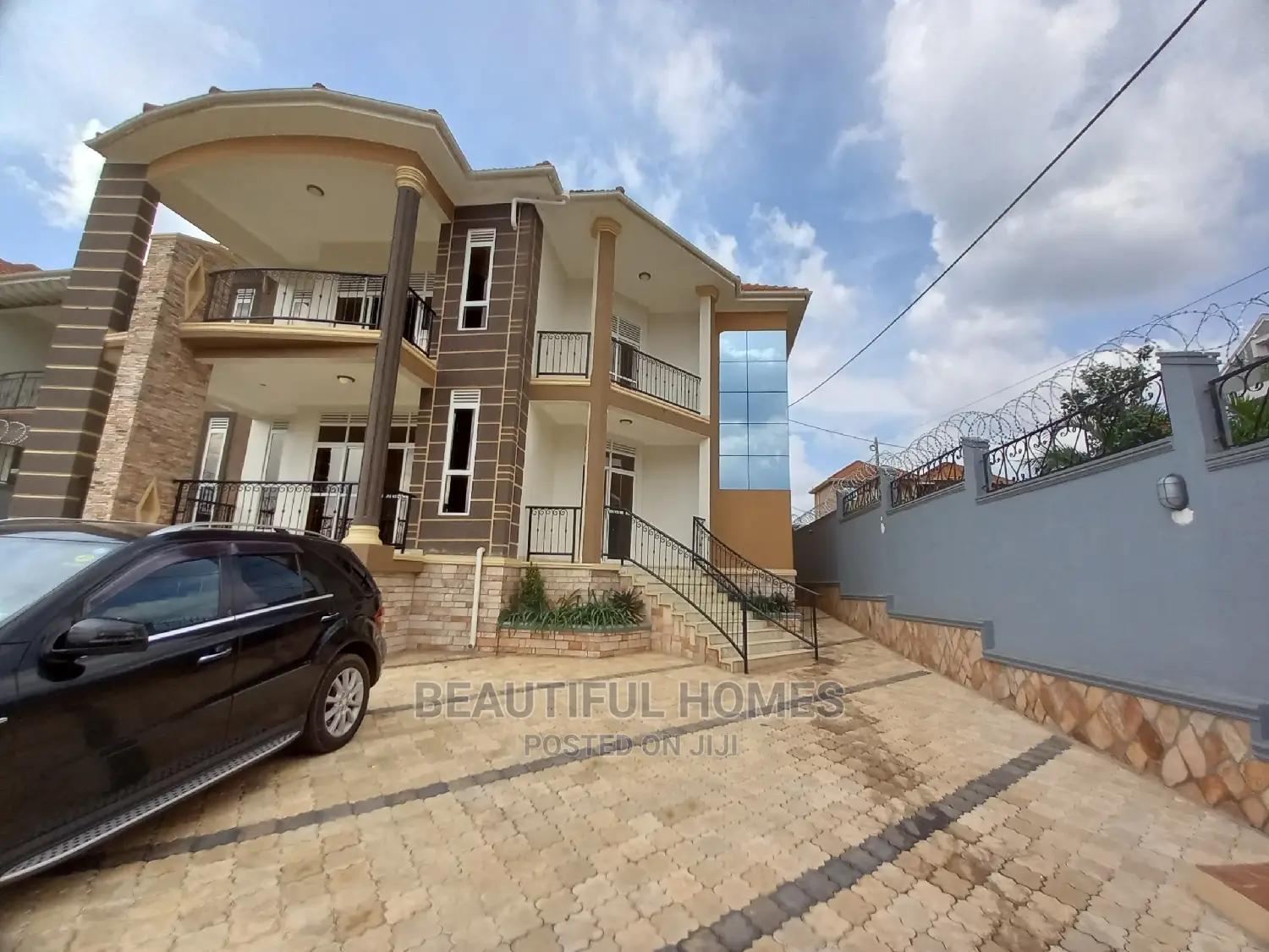 Furnished 6bdrm Mansion in Kira Posh Estate for Sale in Kira