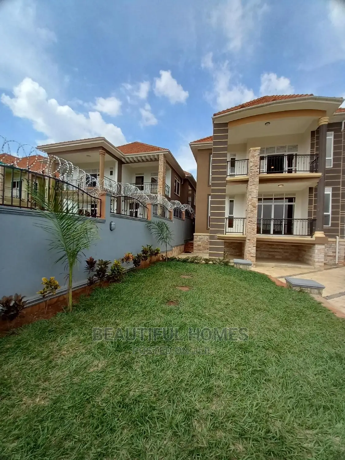 Furnished 6bdrm House in Kira Ministers for Sale in Kira