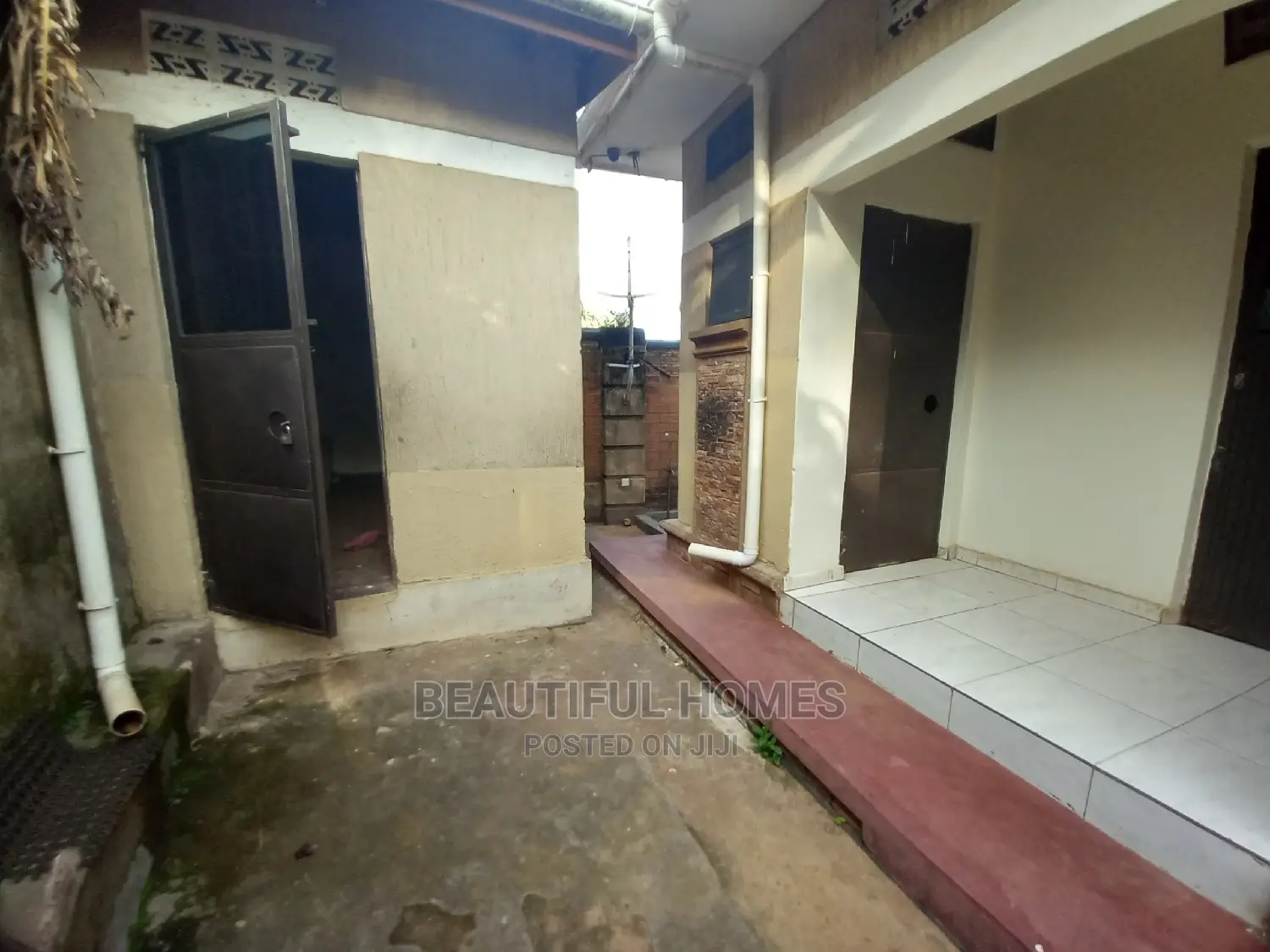 Furnished 4bdrm House in Kira Mulawa for Sale in Kira
