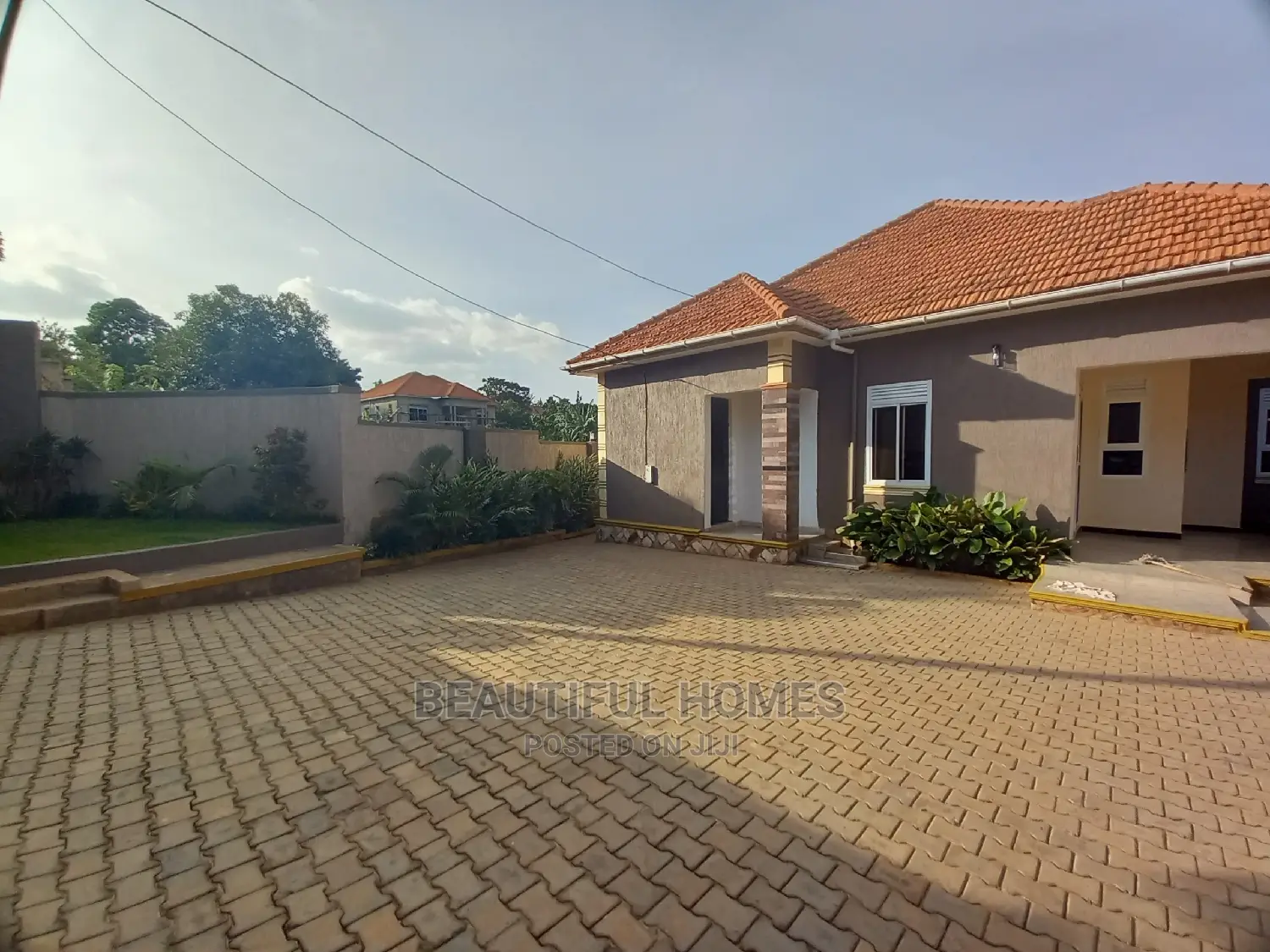 Furnished 4bdrm Bungalow in Kira Mamerito Road for Sale in Kira