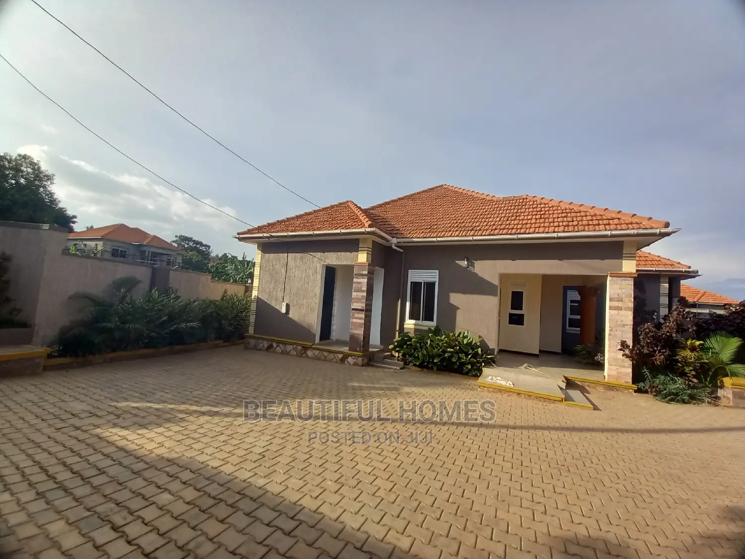 Furnished 4bdrm Bungalow in Kira Mamerito Road for Sale in Kira