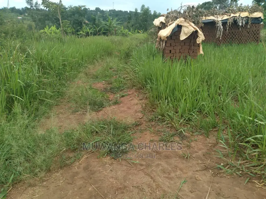 100x70ft Plot of Land for Sale in Kyanja Kungu in Central Division