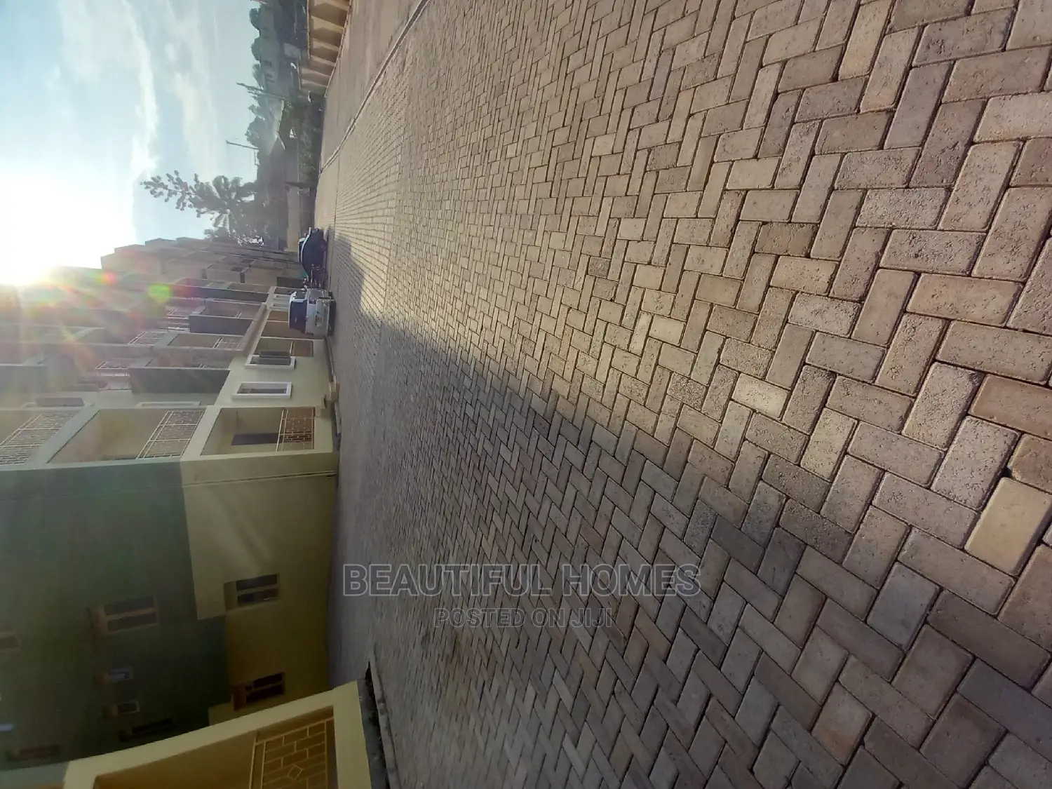 Furnished 2bdrm Condo in Bukoto, Central Division for Sale in Central Division