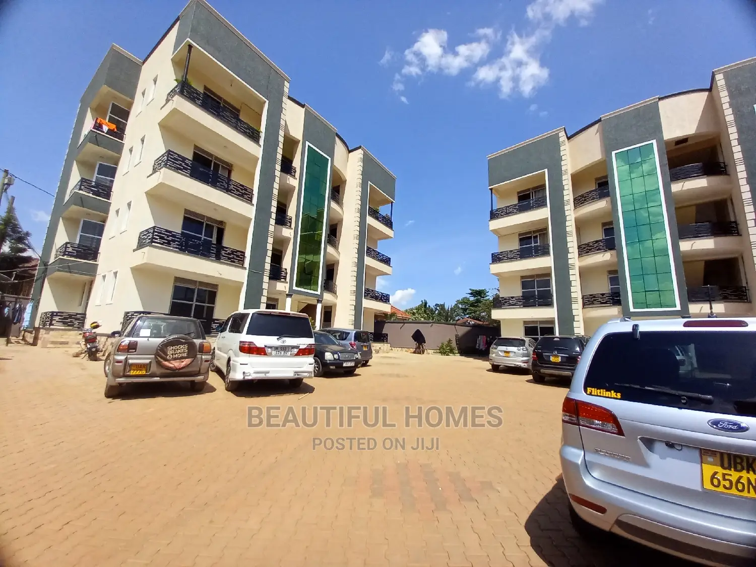 Furnished 2bdrm Apartment in Kyakiwajjara, Central Division for Sale in Central Division