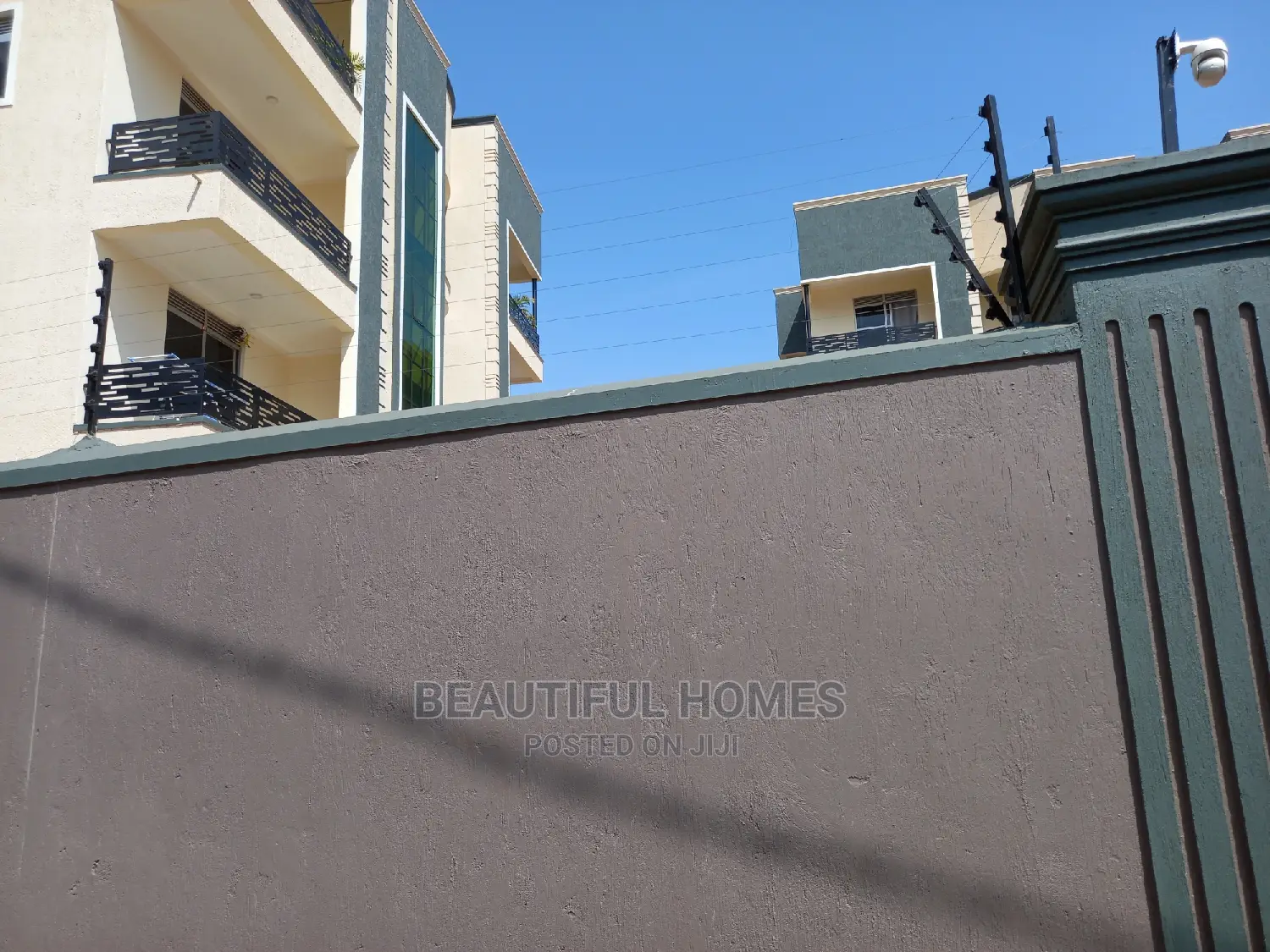 Furnished 2bdrm Apartment in Kyakiwajjara, Central Division for Sale in Central Division
