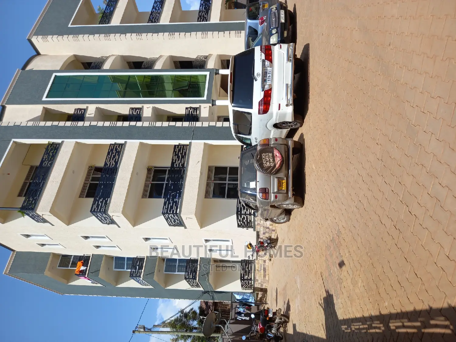 Furnished 2bdrm Block of Flats in Kyaliwajjara, Central Division in Central Division