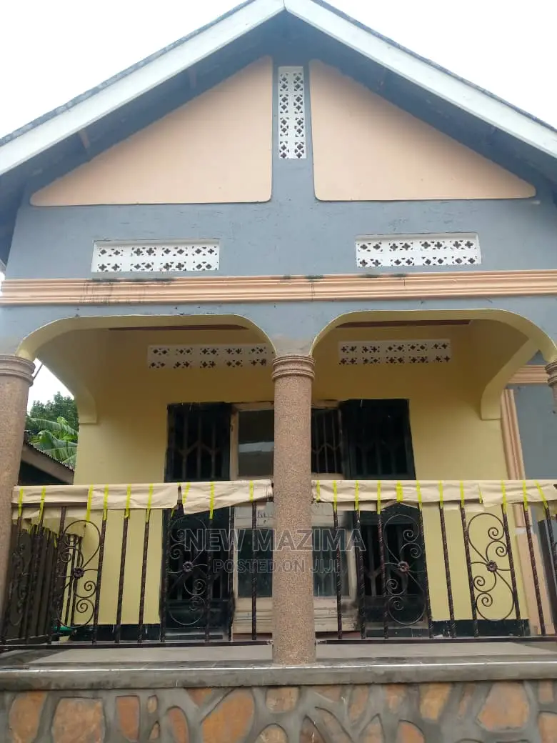 3bdrm House in Nansana Town, Division a for Sale in Division A