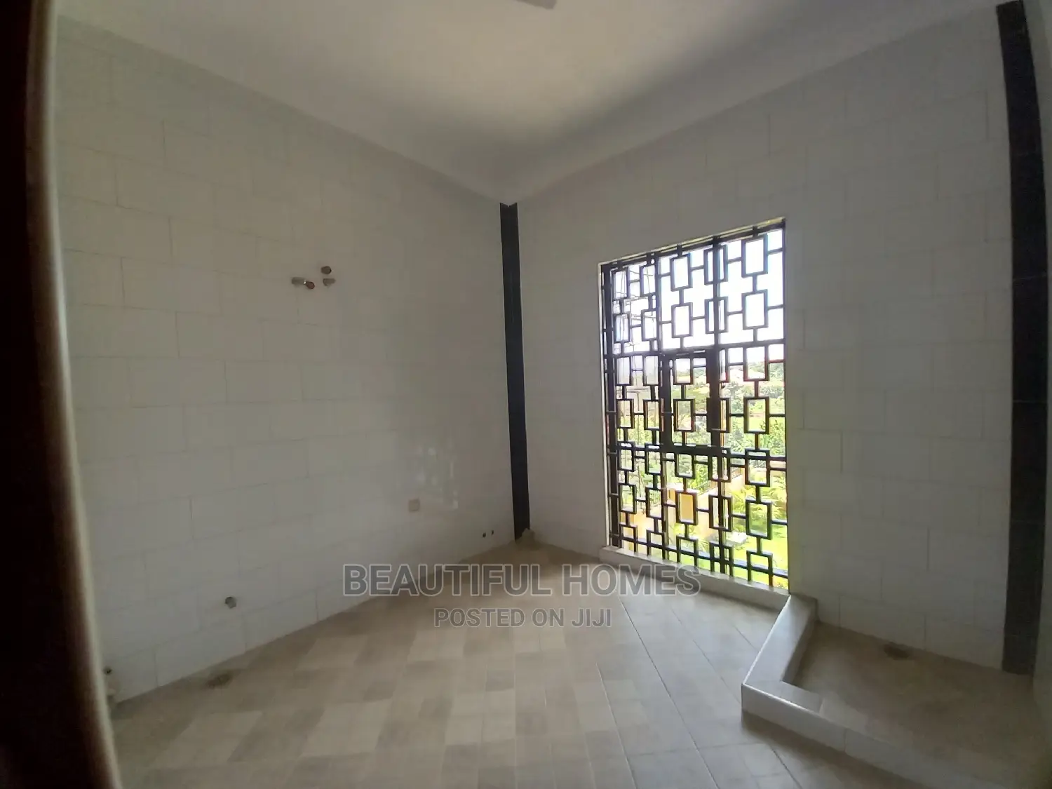 Furnished 2bdrm Block of Flats in Naalya Quality, Central Division in Central Division