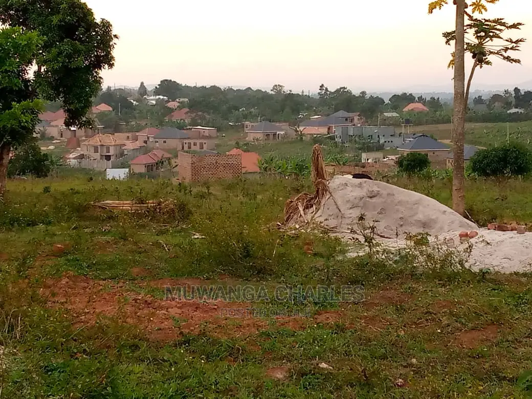 100by50ft Plot of Land for Sale in Kyana Kungu in Central Division