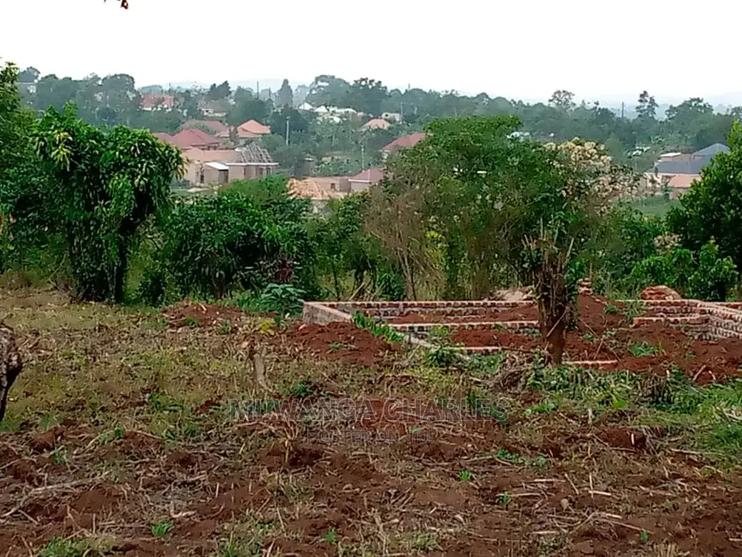 100by50ft Plot of Land for Sale in Kyana Kungu in Central Division