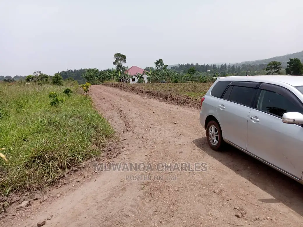 100x100ft Plot of Land for Sale in Kira Nsasa in Central Division