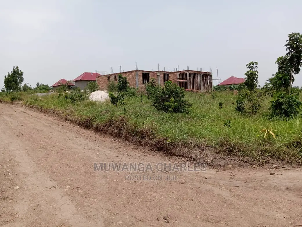 100x100ft Plot of Land for Sale in Kira Nsasa in Central Division