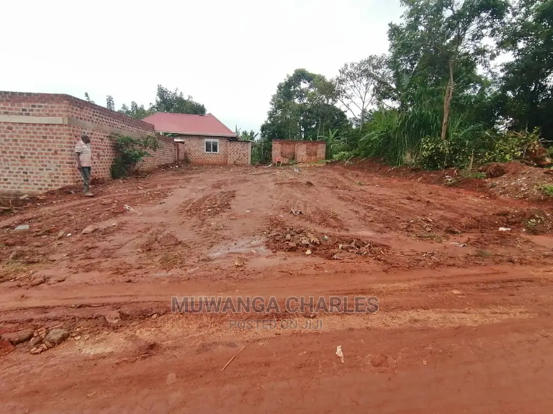 Plot's at Gayaza Nakwero at 30m in Central Division