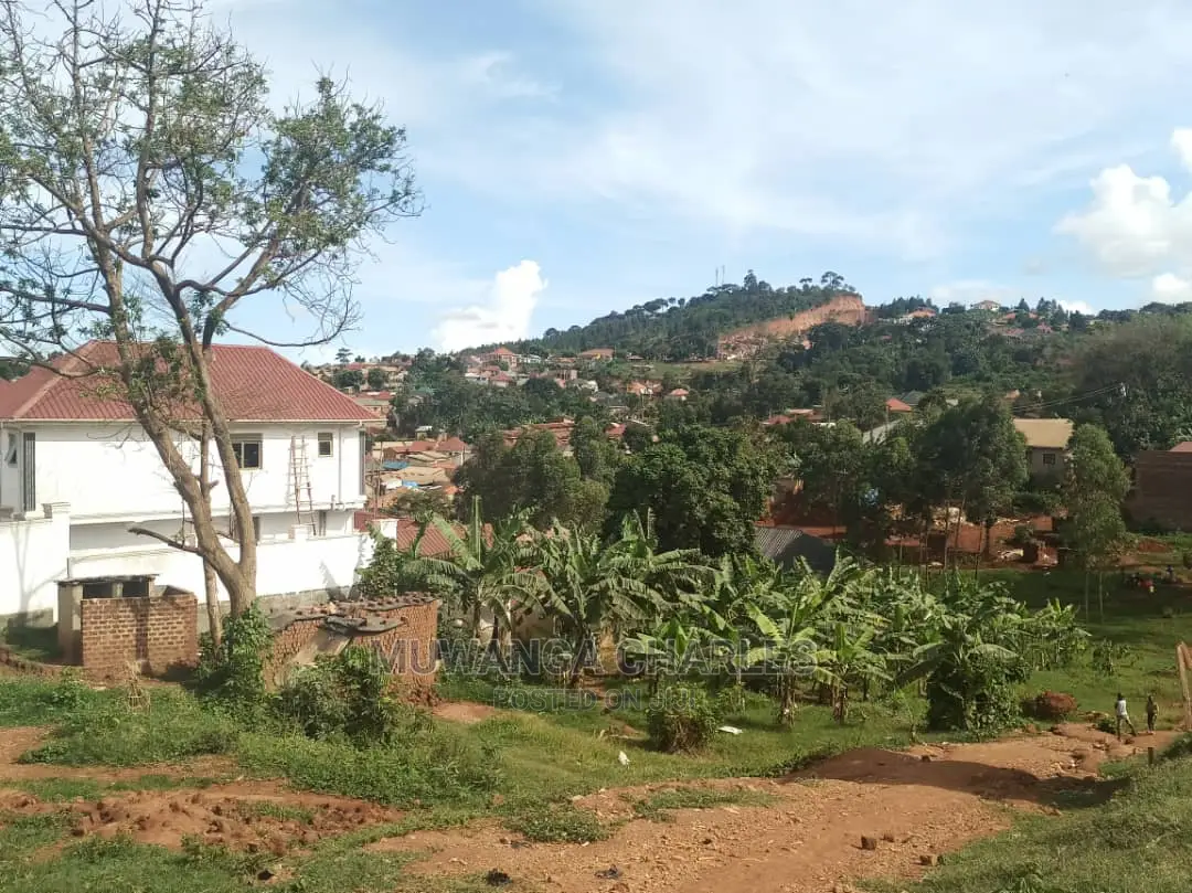 100x50ft Plot of Land for Sale in Mattuga in Central Division