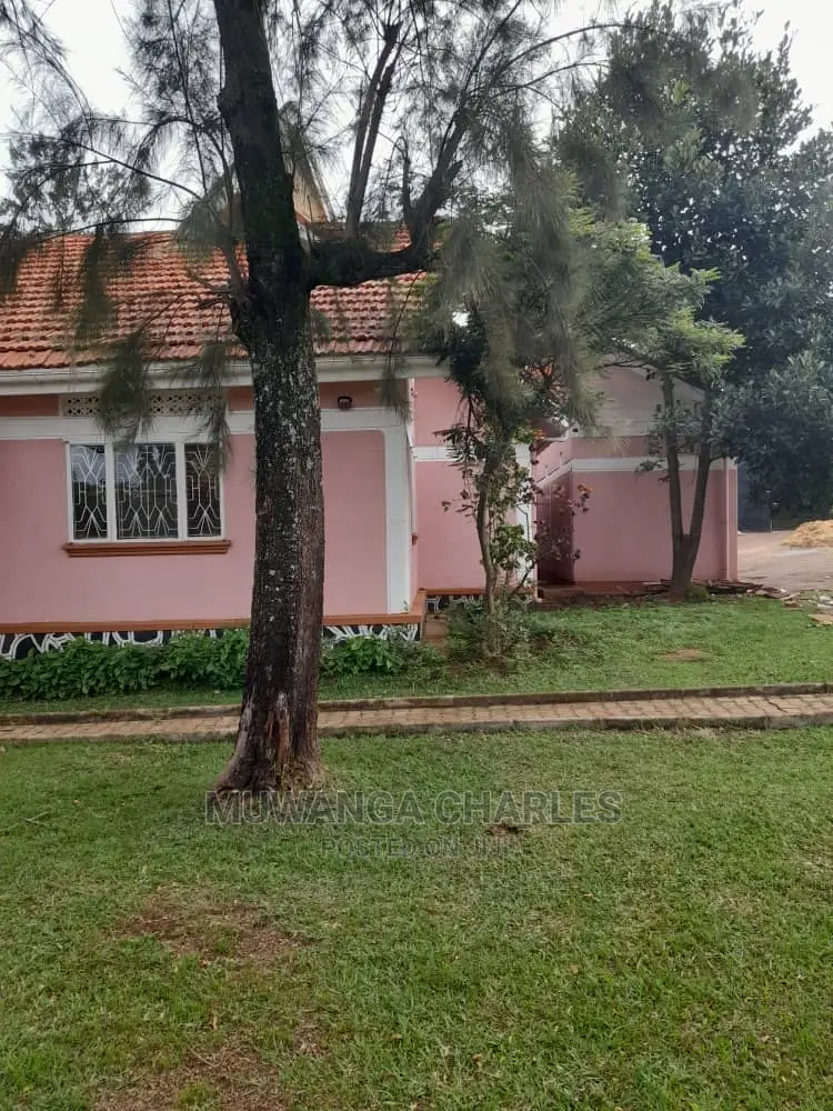 3bdrm Bungalow in Fs Properties Ltd, Central Division for Rent in Central Division