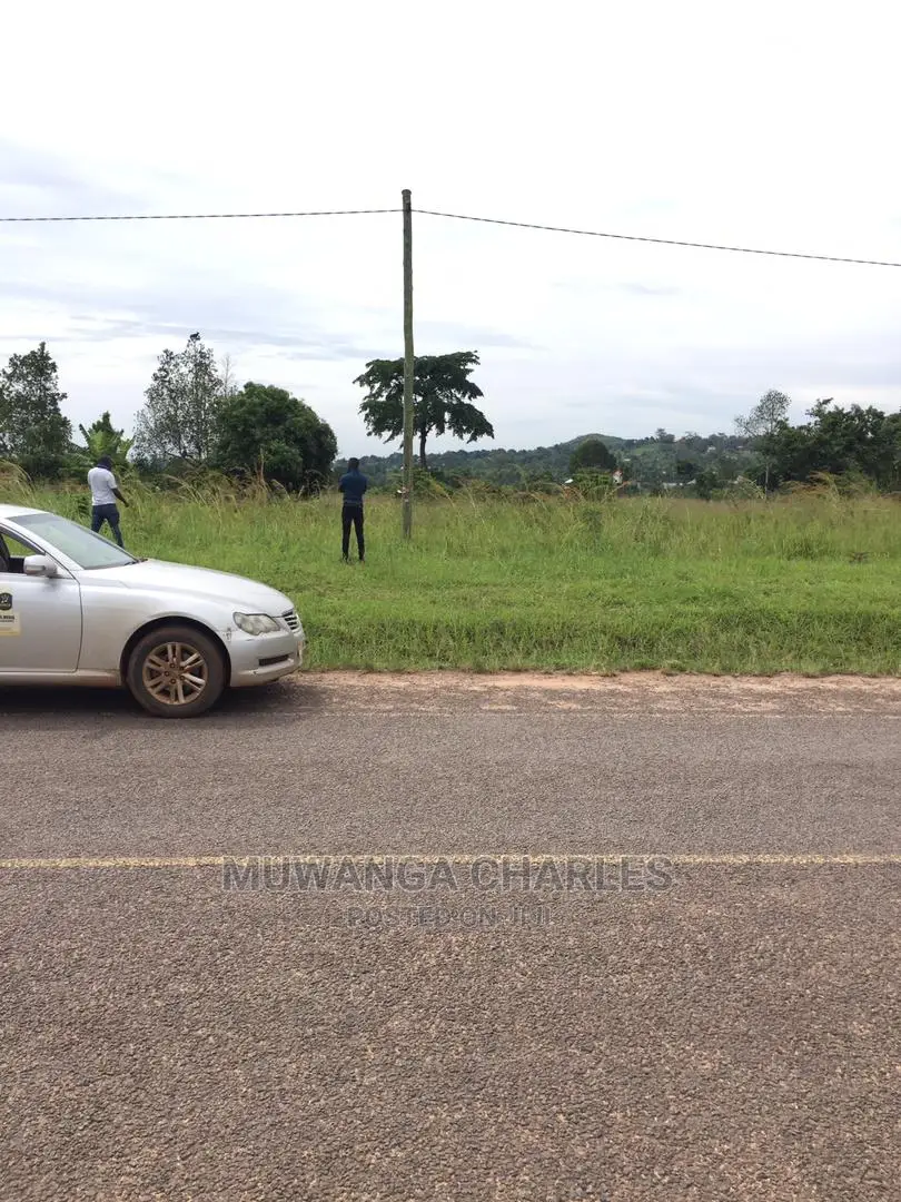 5acres for Sale at Kulule Bombo in Central Division