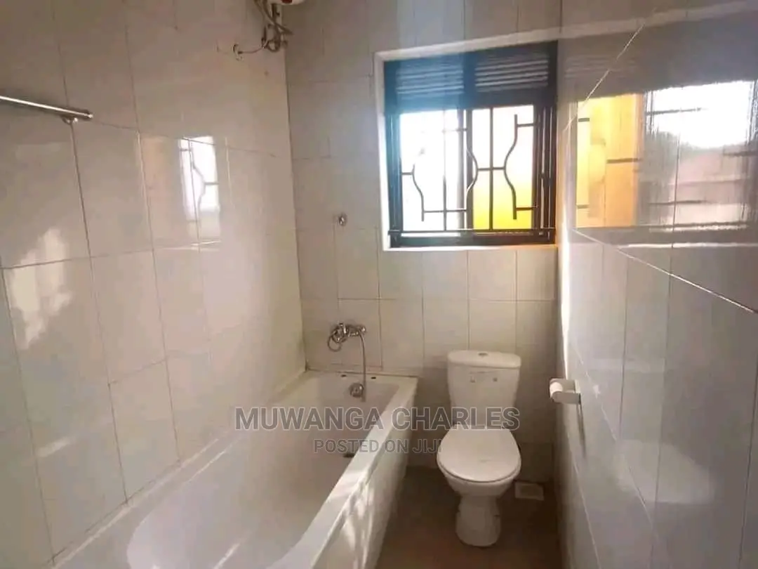 4bdrm Duplex in Fs Properties Ltd, Central Division for Rent in Central Division
