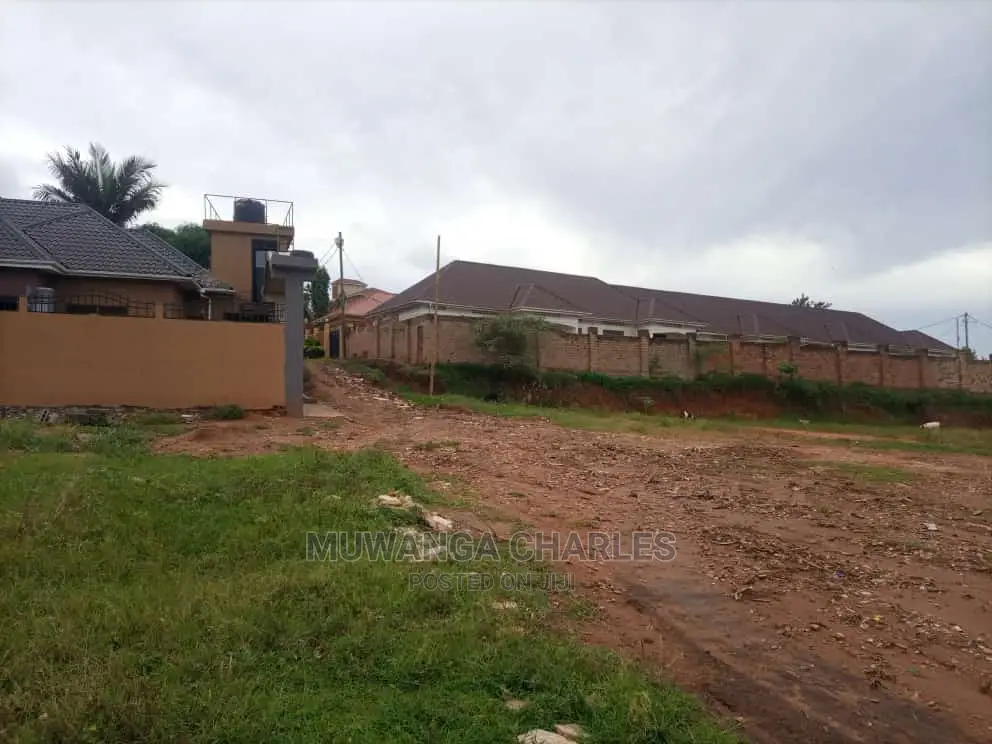 100x50ft Plot of Land for Sale at Buwate in Central Division