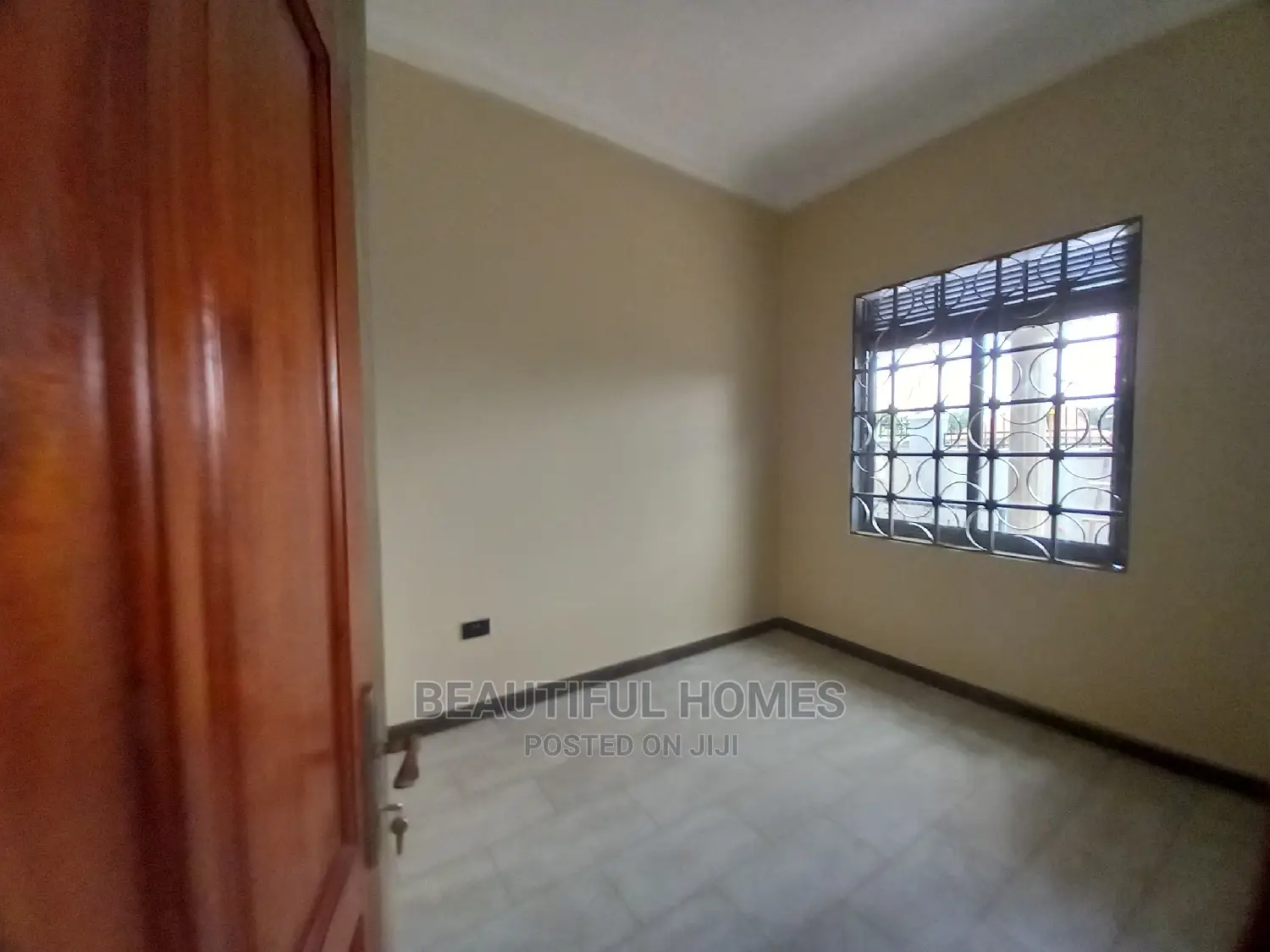 Furnished 4bdrm House in Kirinya Diplomat, Kira for Sale in Kira