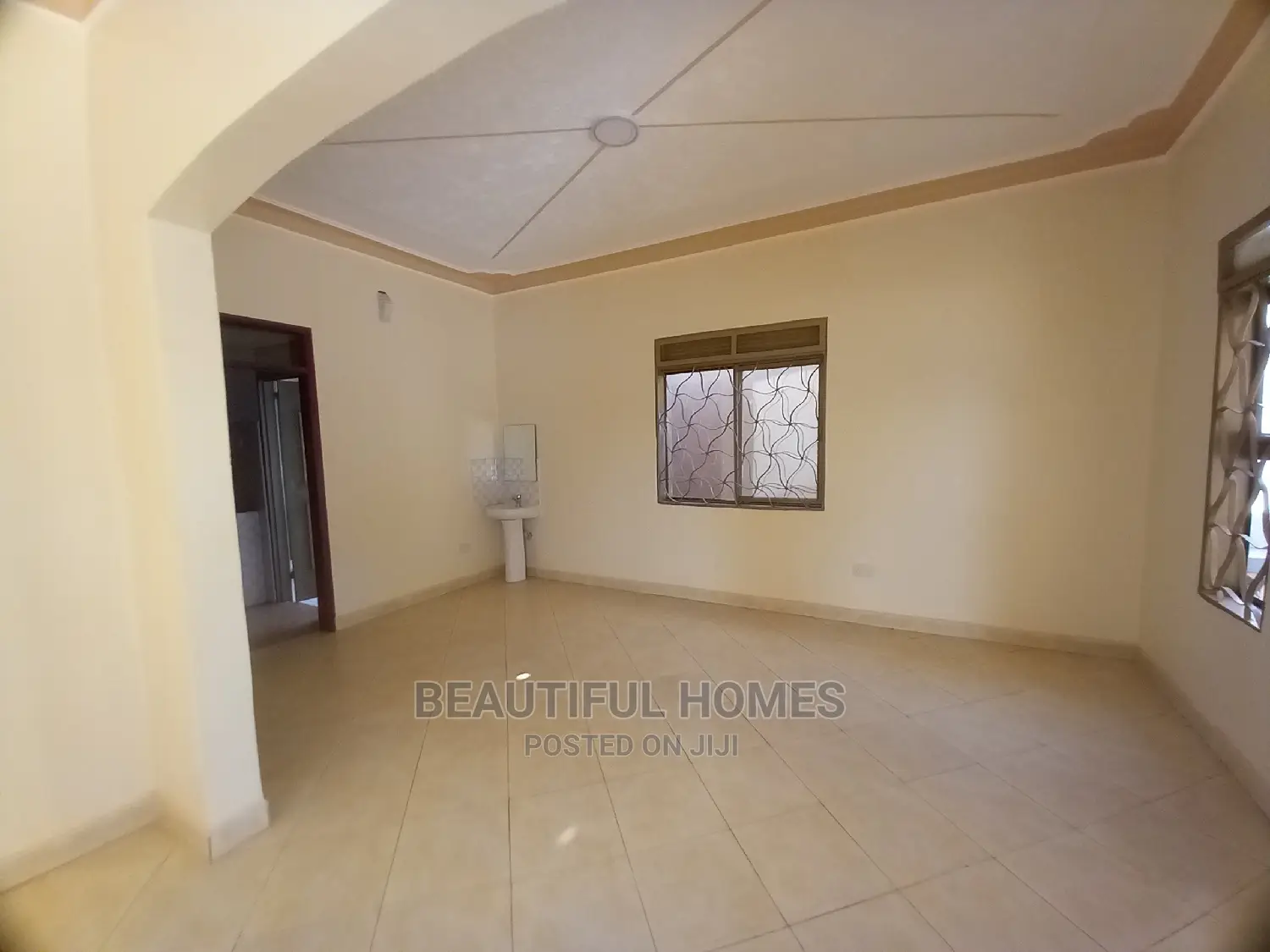 Furnished 4bdrm Duplex in Namugongo Executive, Kira for Sale in Kira