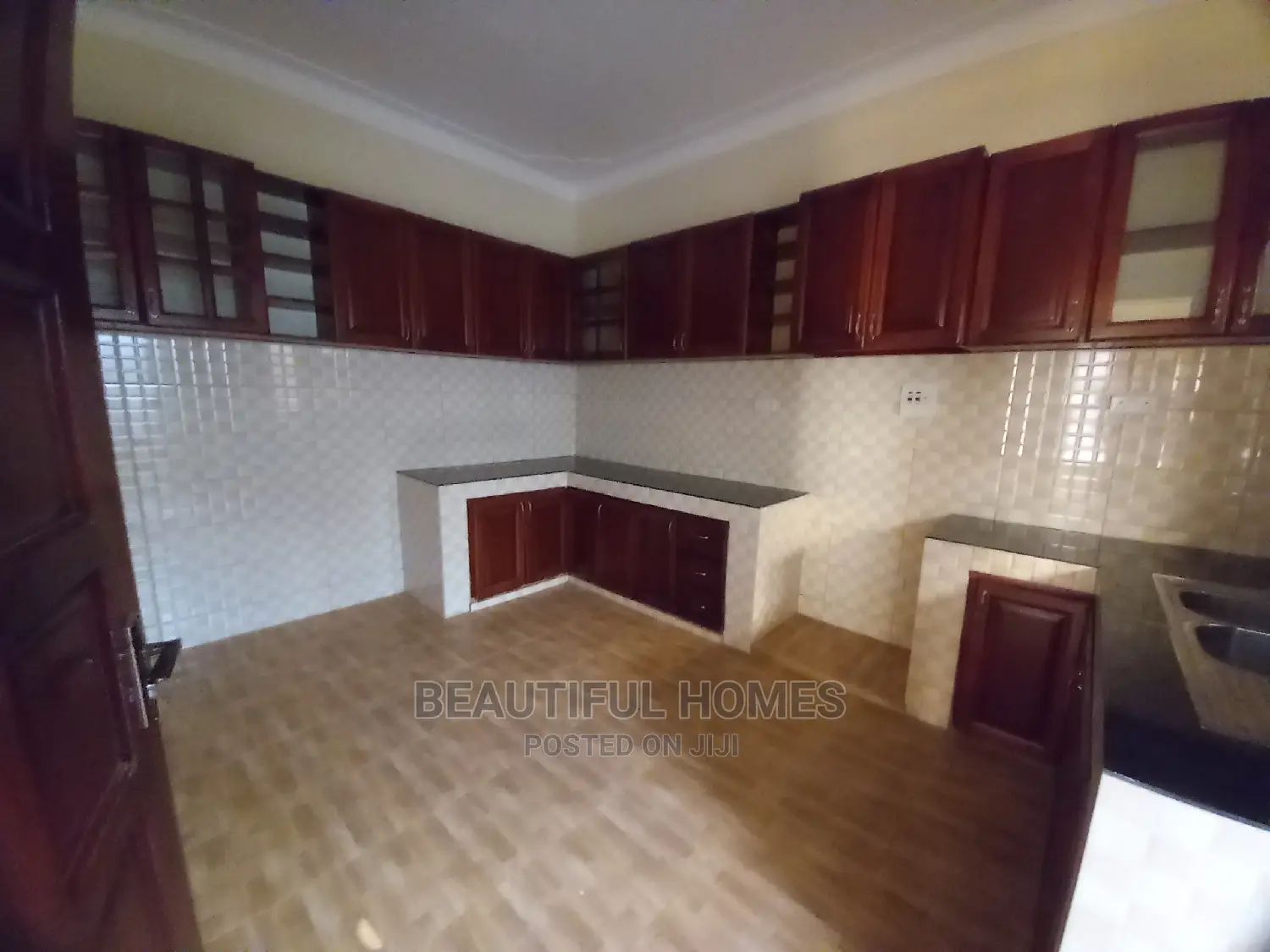 Furnished 4bdrm Bungalow in Namugongo Posh, Kira for Sale in Kira
