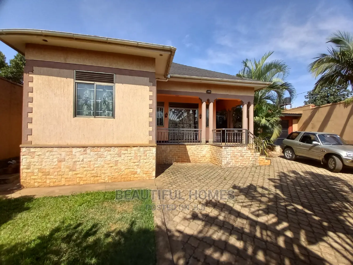 Furnished 4bdrm House in Kyaliwajjara, Central Division for Sale in Central Division