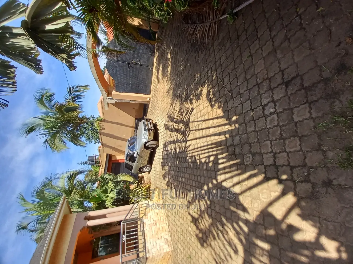 Furnished 4bdrm House in Kyaliwajjara, Central Division for Sale in Central Division