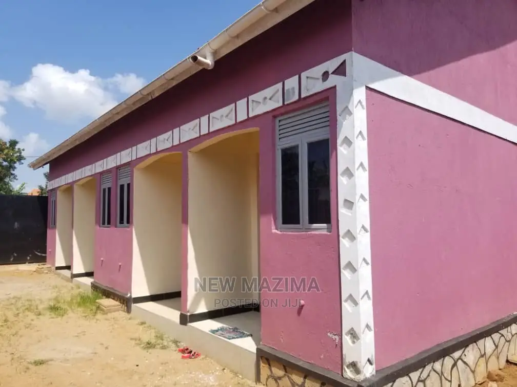 4bdrm House in Wakiso Namusera, Division a for Sale in Division A