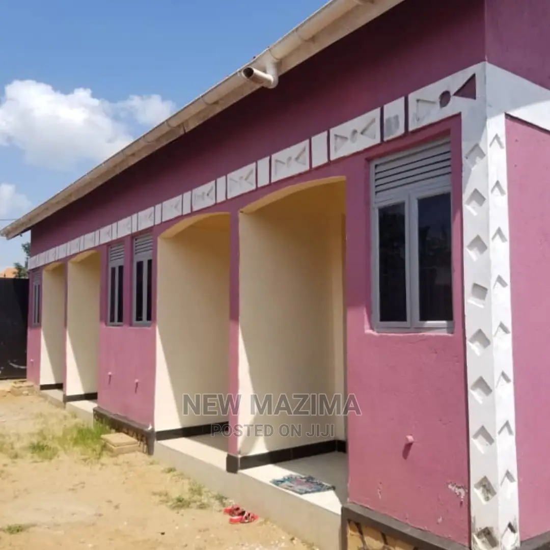 4bdrm House in Wakiso Namusera, Division a for Sale in Division A