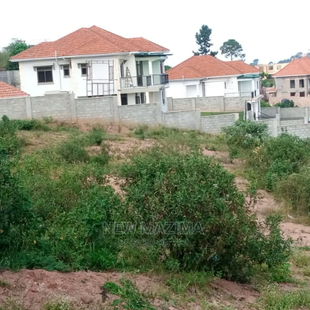 Akhright City Ntebe Rd in Division A